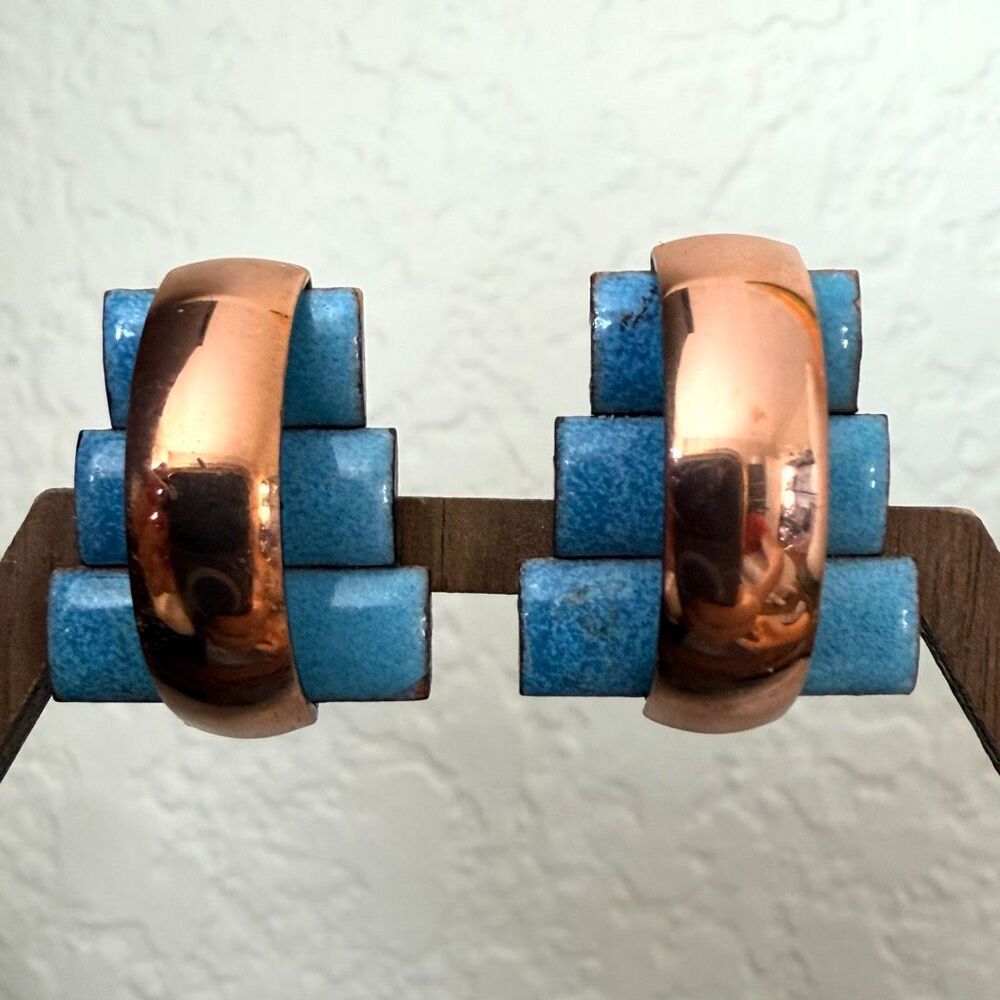 Vintage Matisse Renoir Peter Pan Blue Enamel Copper Clip-On Earrings
